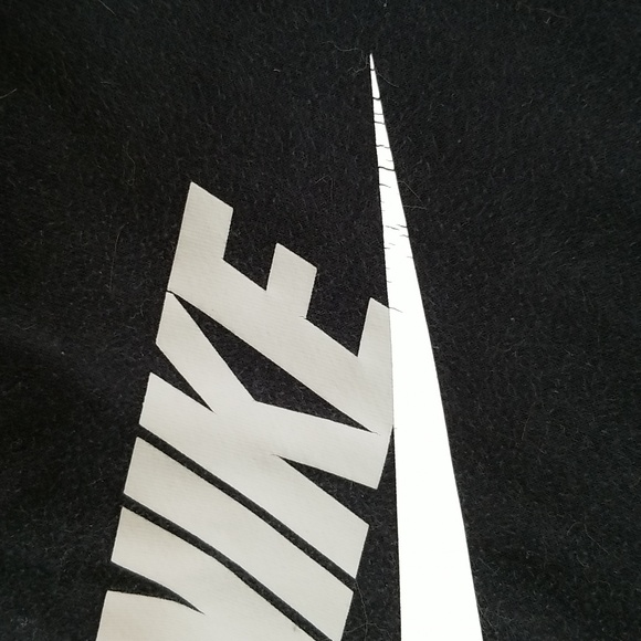 Lot of 4 Little Boy's Nike Sweatshirts, Size 6 Boy's Nike Hoodies, Nike Crew - Picture 5 of 10